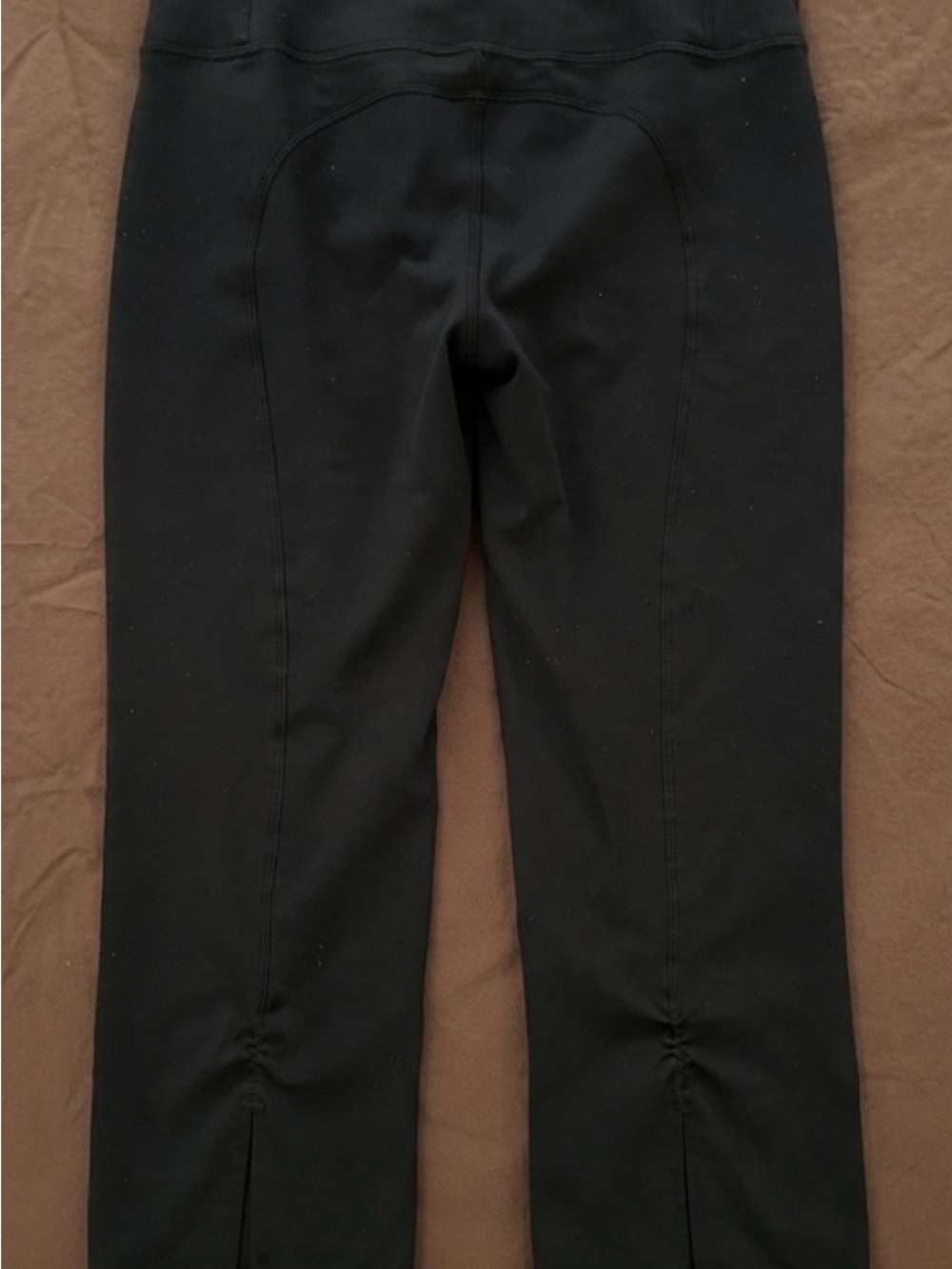Lululemon Women’s Gather and Grow Crops